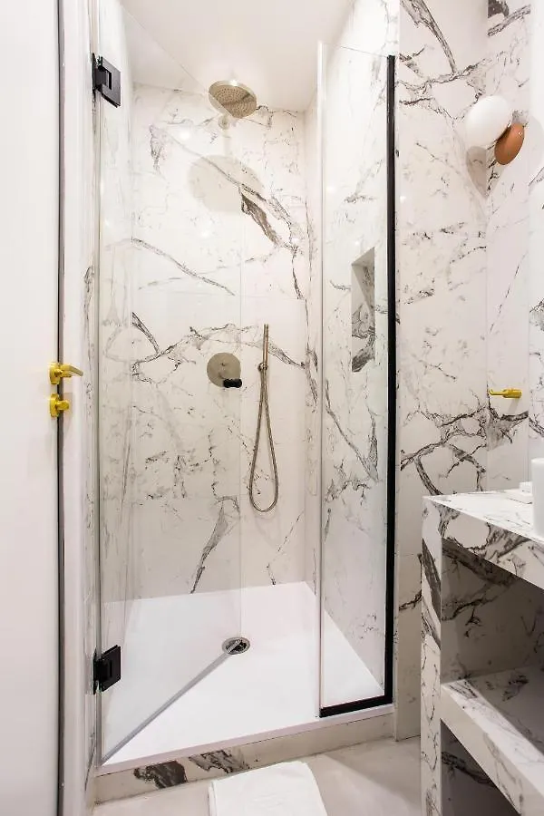 Apartment Cmg Condorcet / Lentonnet 2 Paris